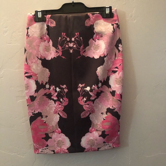 INC Floral Pencil Skirt - Picture 3 of 4